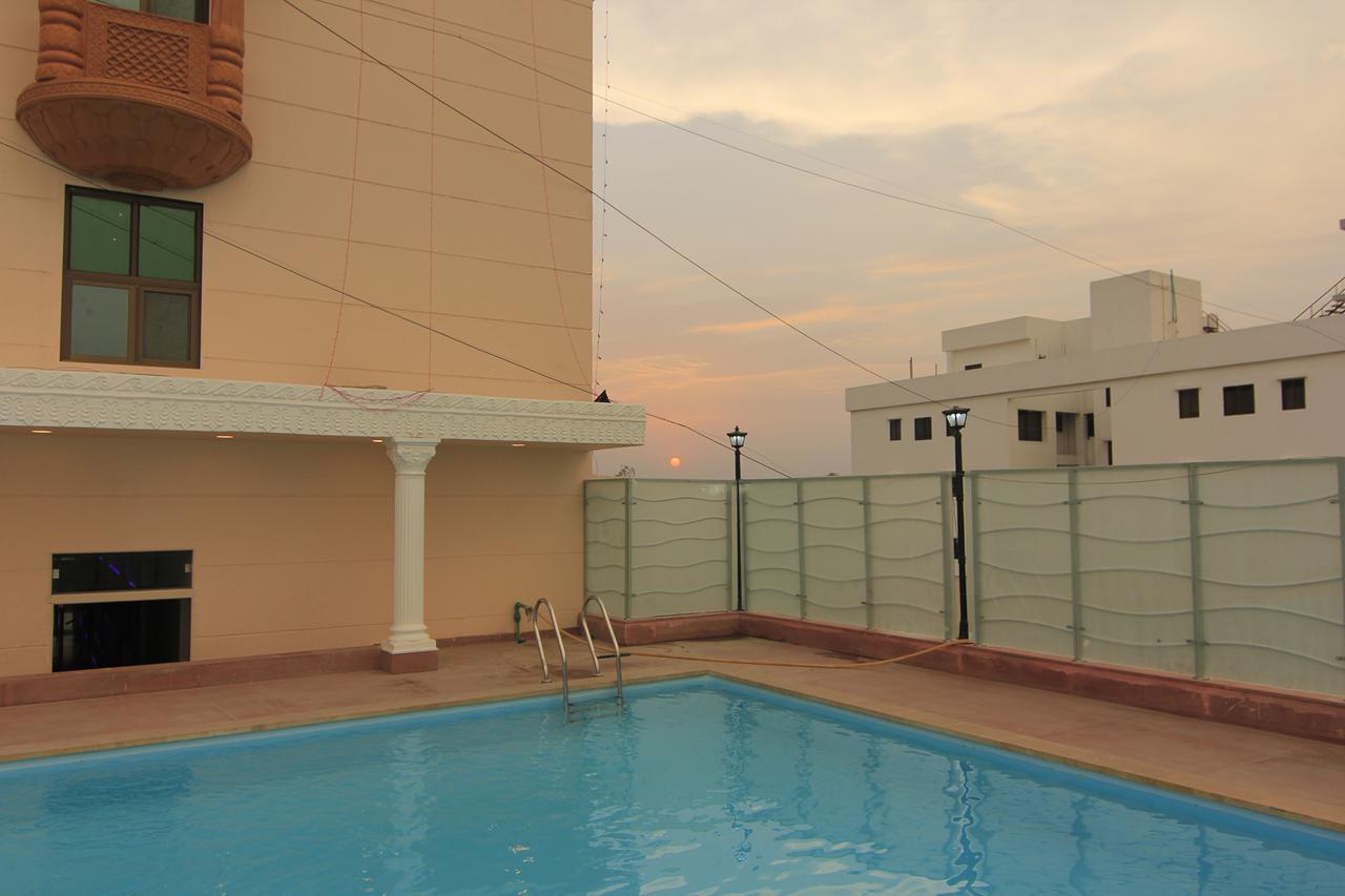 Hotel Sai Dharam Palace Shirdi Exterior photo